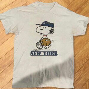 Snoopy New York Baseball T-Shirt - White - New Reprint